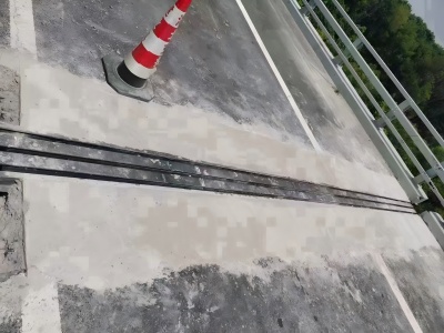 乌拉特中伸缩缝更换后浇筑材料快速结构修补料速砼的产品特点及施工流程​